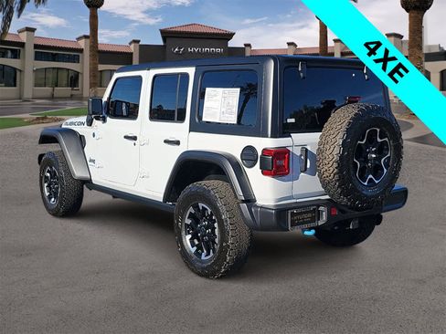 Used 2024 Jeep Wrangler Unlimited Rubicon 4xe w/ Convenience Group image 6