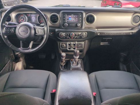 Certified 2018 Jeep Wrangler Unlimited Sport S AWD/4WD image 16
