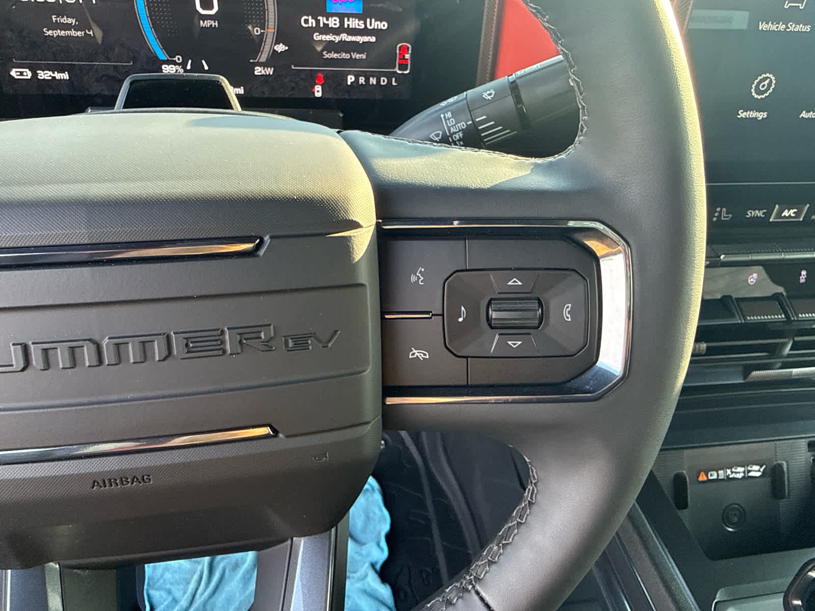 Certified 2026 GMC Hummer EV 3X w/ Carbon Fiber Edition Package AWD/4WD image 18