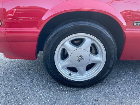 Used 1992 Ford Mustang LX image 13