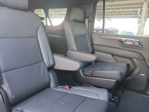 New 2026 Chevrolet Suburban LT w/ Comfort Package image 18