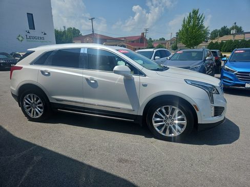 Used 2018 Cadillac XT5 Platinum w/ Driver Assist Package AWD/4WD image 8