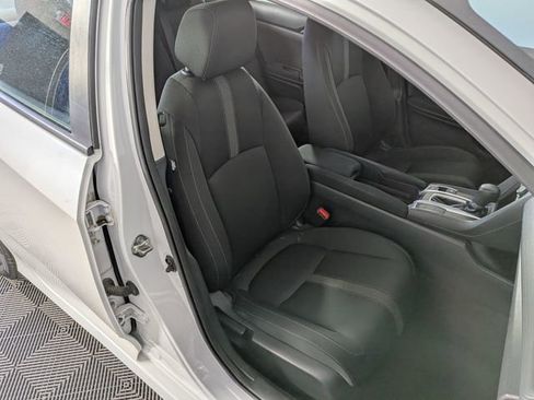 Used 2019 Honda Civic LX image 26