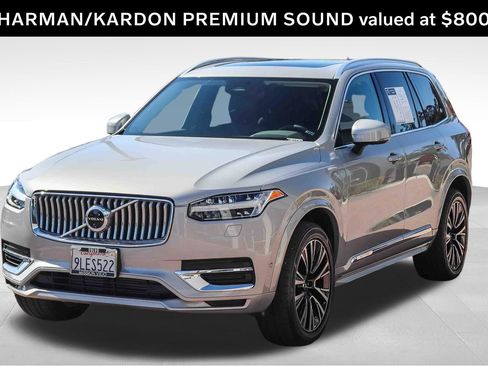 Used 2024 Volvo XC90 T8 Plus AWD/4WD image 3