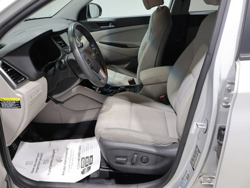 Used 2018 Hyundai Tucson SEL AWD/4WD image 10