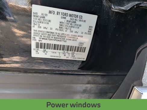 Used 2023 Ford Explorer XLT w/ Equipment Group 202A RWD image 30