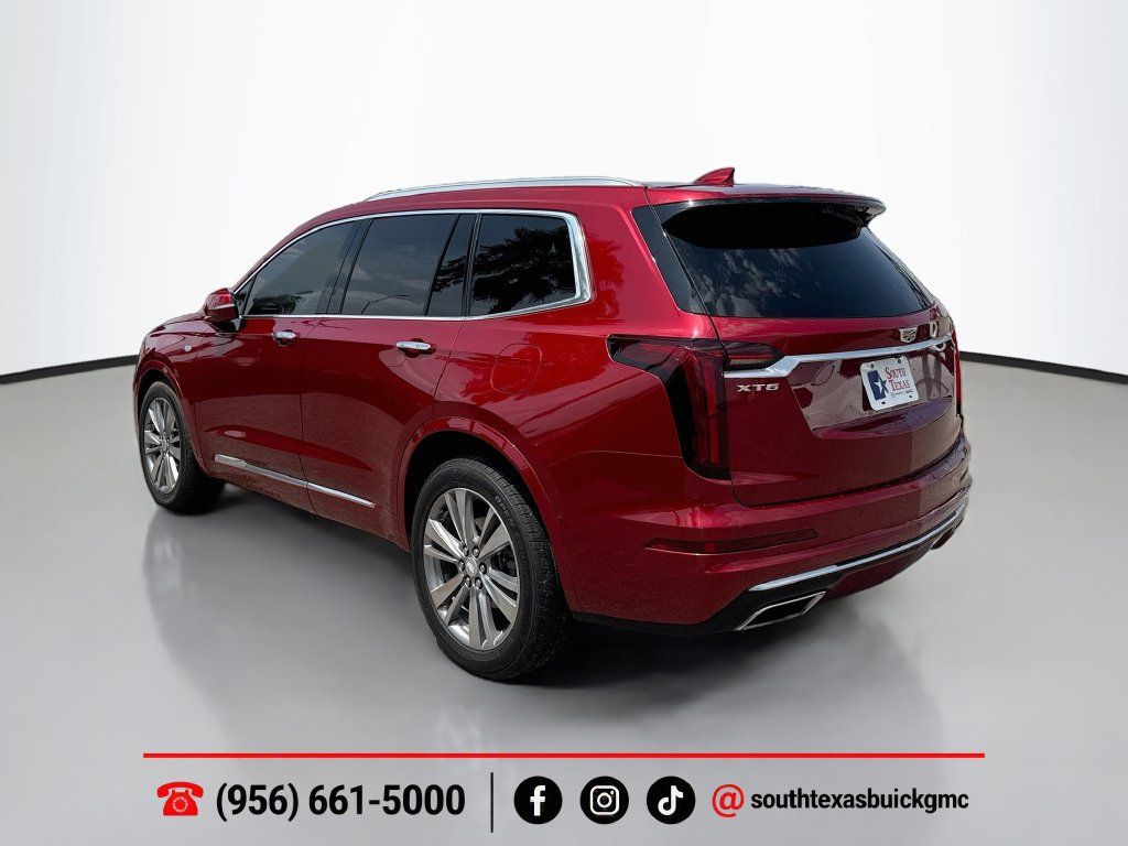 Used 2023 Cadillac XT6 Premium Luxury w/ Technology Package FWD image 6