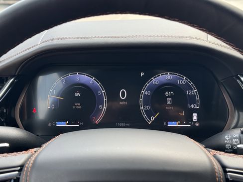 Used 2023 Jeep Grand Cherokee L Summit image 11