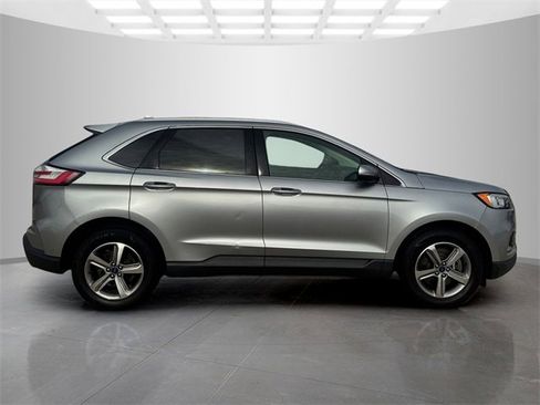 Used 2020 Ford Edge SEL w/ Convenience Package image 10