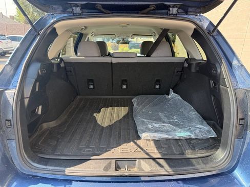 Used 2019 Subaru Outback 2.5i Premium AWD/4WD image 21