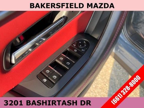 Certified 2025 MAZDA CX-70 Plug-In Hybrid w/ Premium Plus image 11