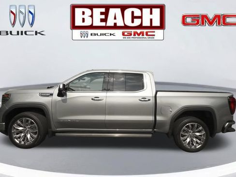 Used 2025 GMC Sierra 1500 Denali w/ Denali Reserve Package AWD/4WD image 6