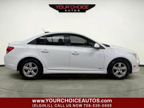 Used 2016 Chevrolet Cruze LT FWD image 8