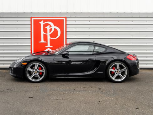Used 2016 Porsche Cayman RWD image 29