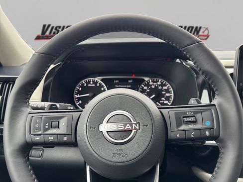 New 2025 Nissan Pathfinder SL image 20