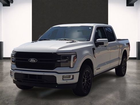Used 2025 Ford F150 Platinum AWD/4WD image 1