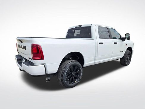 New 2026 RAM 2500 Big Horn AWD/4WD image 3