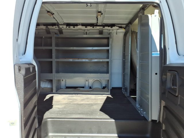 Used 2019 Chevrolet Express 2500 w/ Driver Convenience Package RWD image 20