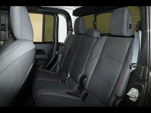 New 2026 Jeep Gladiator Rubicon image 14