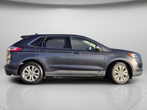 Used 2020 Ford Edge Titanium w/ Equipment Group 301A image 25
