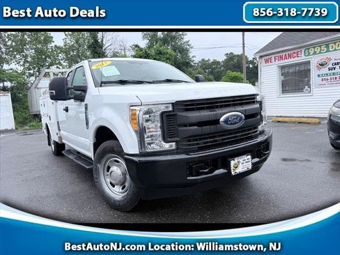 Used 2017 Ford F250 XL w/ Power Equipment Group RWD image 1