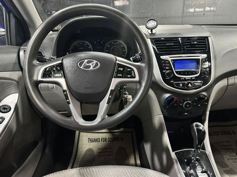 Used 2013 Hyundai Accent GLS w/ Premium Pkg FWD image 21