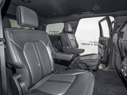 Used 2021 Ford Expedition Limited w/ Cargo Package RWD image 19