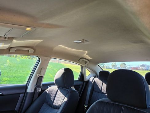 Used 2017 Nissan Sentra SV FWD image 32