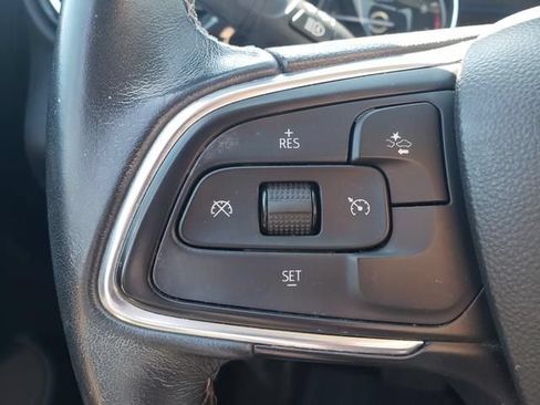 Used 2021 Buick Encore GX Select AWD/4WD image 27