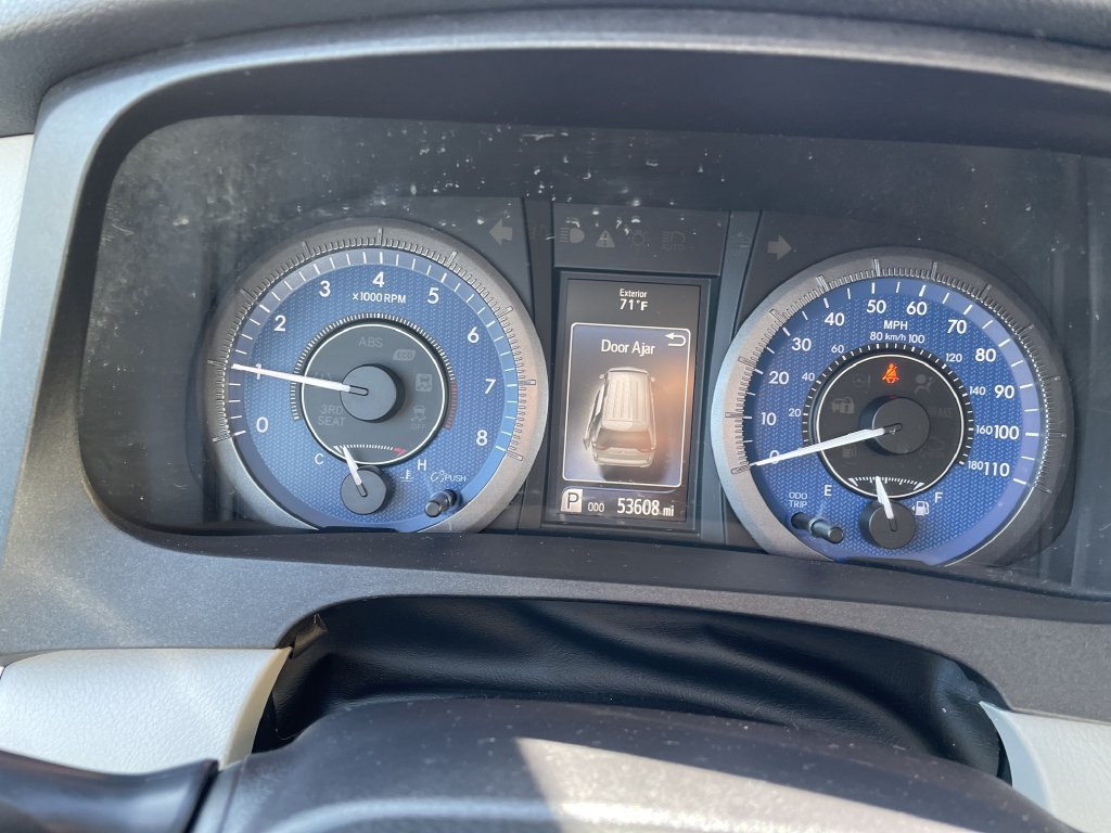 Used 2020 Toyota Sienna LE w/ LE Preferred Package FWD image 17