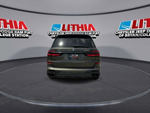 Used 2025 BMW X7 M60i AWD/4WD image 7