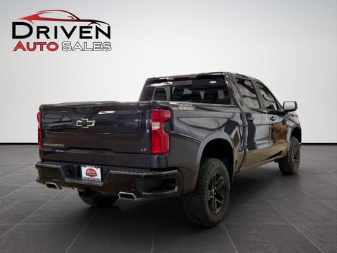 Used 2022 Chevrolet Silverado 1500 LT Trail Boss w/ LT Trail Boss Premium Package AWD/4WD image 6