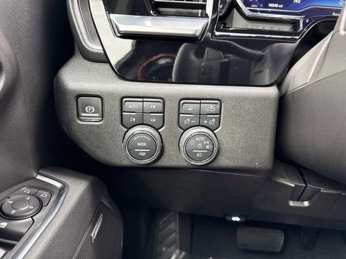 Used 2025 Chevrolet Silverado 1500 RST image 28