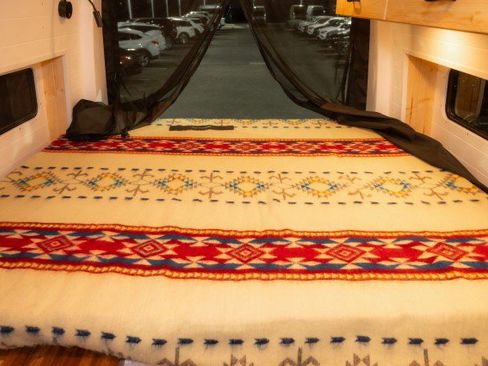 Used 2024 Mercedes-Benz Sprinter 2500 image 19