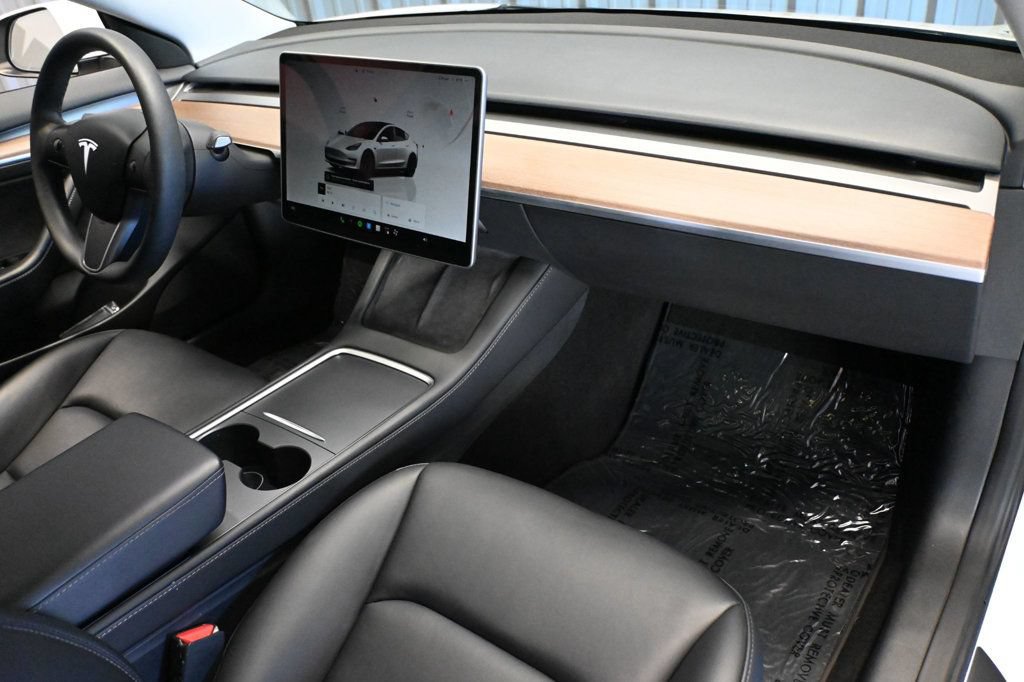 Used 2023 Tesla Model 3 Standard Range RWD image 10