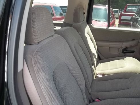 Used 2002 Ford Explorer XLT AWD/4WD image 16