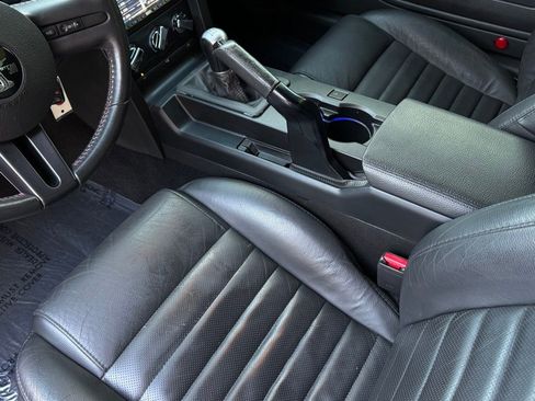 Used 2008 Ford Mustang Shelby GT500 RWD image 6