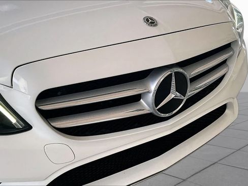 Certified 2021 Mercedes-Benz C 300 Sedan image 30