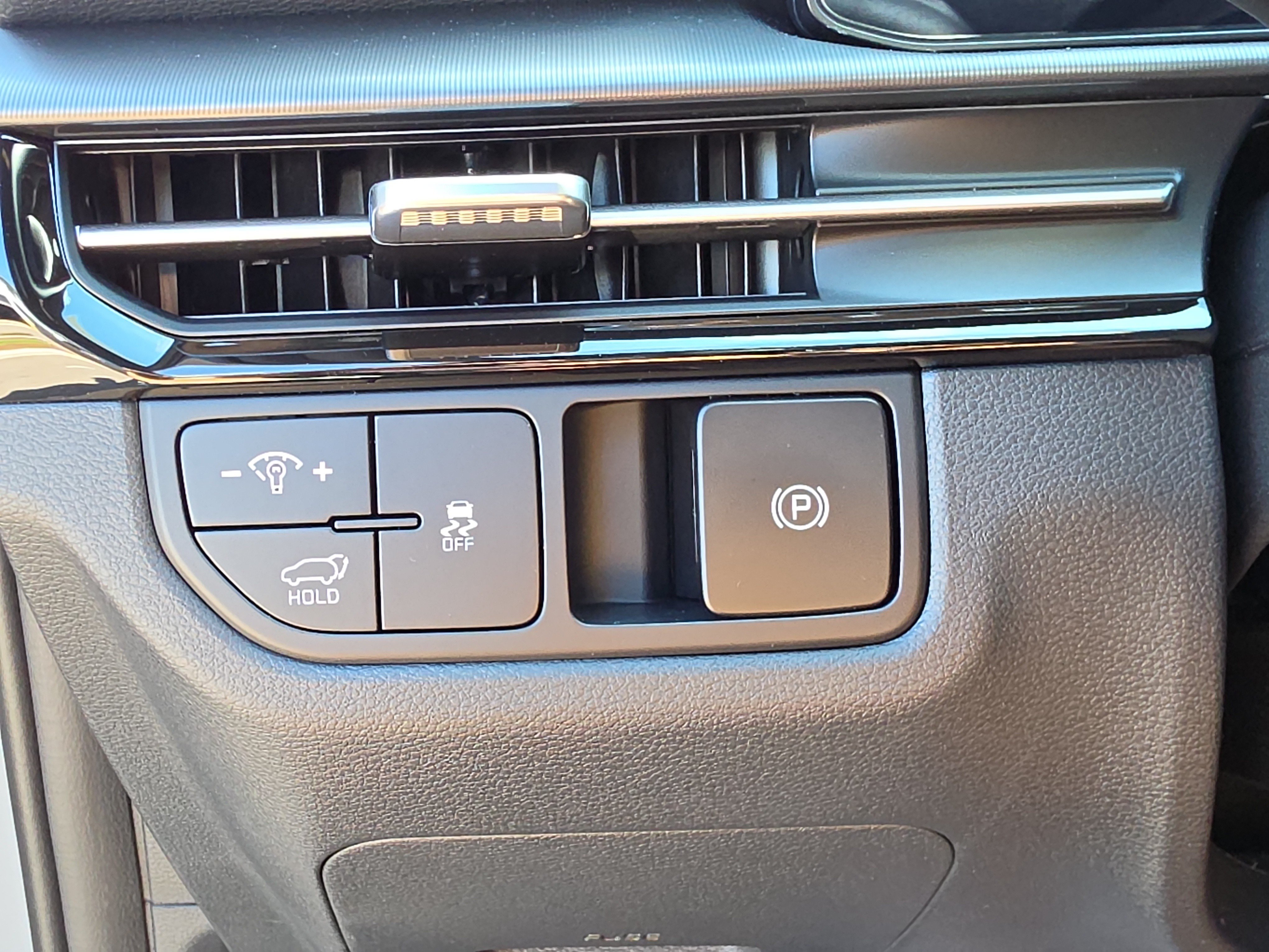 New 2026 Kia Sportage SX AWD/4WD image 29