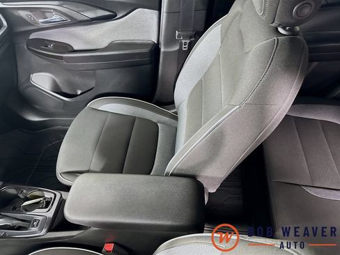 Used 2023 Chevrolet TrailBlazer LT w/ Convenience Package AWD/4WD image 28