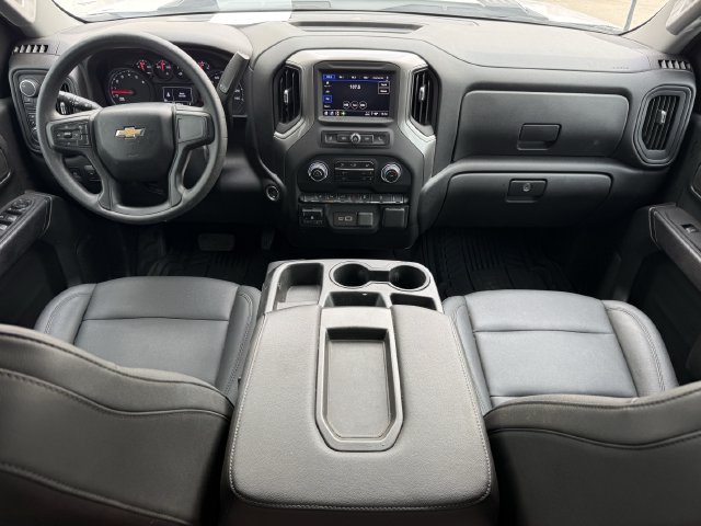 Used 2025 Chevrolet Silverado 2500 W/T w/ WT/CX Safety Package AWD/4WD image 12