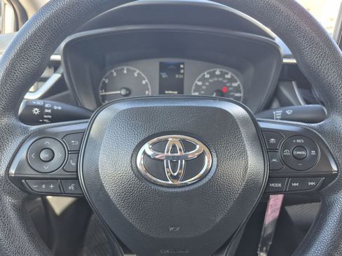 Used 2024 Toyota Corolla LE FWD image 19