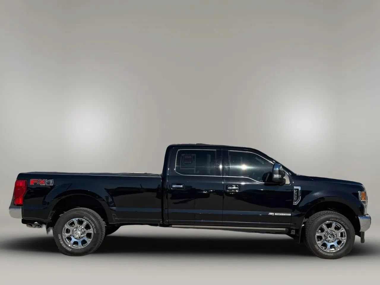 Used 2020 Ford F350 King Ranch w/ King Ranch Ultimate Package AWD/4WD image 9