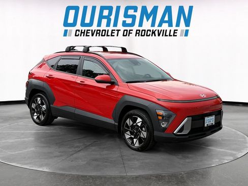 Used 2024 Hyundai Kona SEL w/ Convenience Package FWD image 1