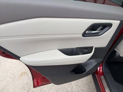 New 2026 Nissan Rogue SV image 12