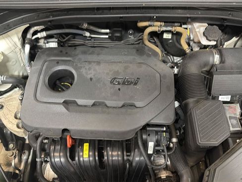 Used 2017 Kia Sportage EX w/ EX Technology Package FWD image 9