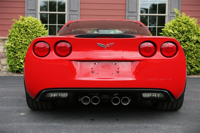 Used 2009 Chevrolet Corvette Z06 w/ Preferred Equipment Group RWD image 10