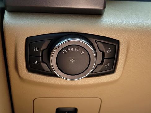 Used 2015 Ford F150 XLT w/ Equipment Group 302A Luxury RWD image 28