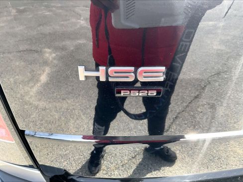 Used 2021 Land Rover Range Rover P525 Westminster Edition image 28