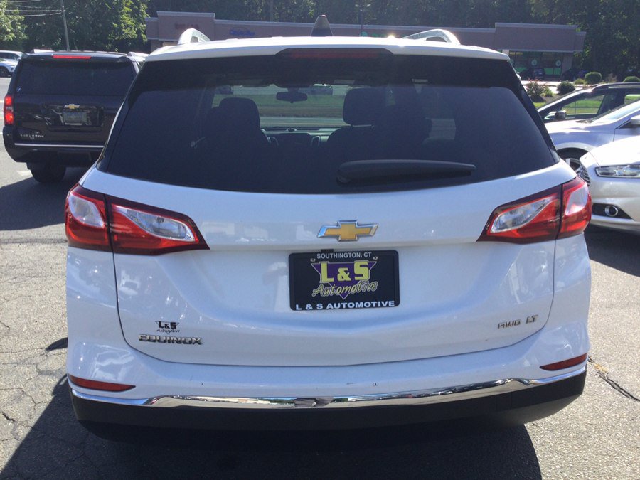 Used 2018 Chevrolet Equinox LT w/ Sun & Infotainment Package AWD/4WD image 9
